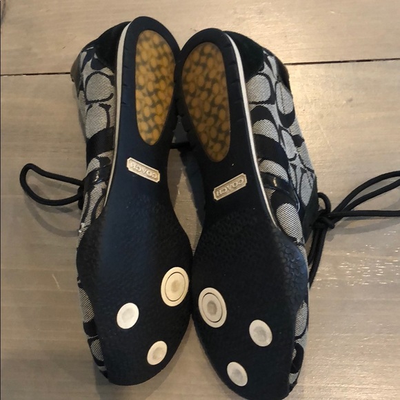 Coach Casual Sneakers - Size 7 - Picture 3 of 4